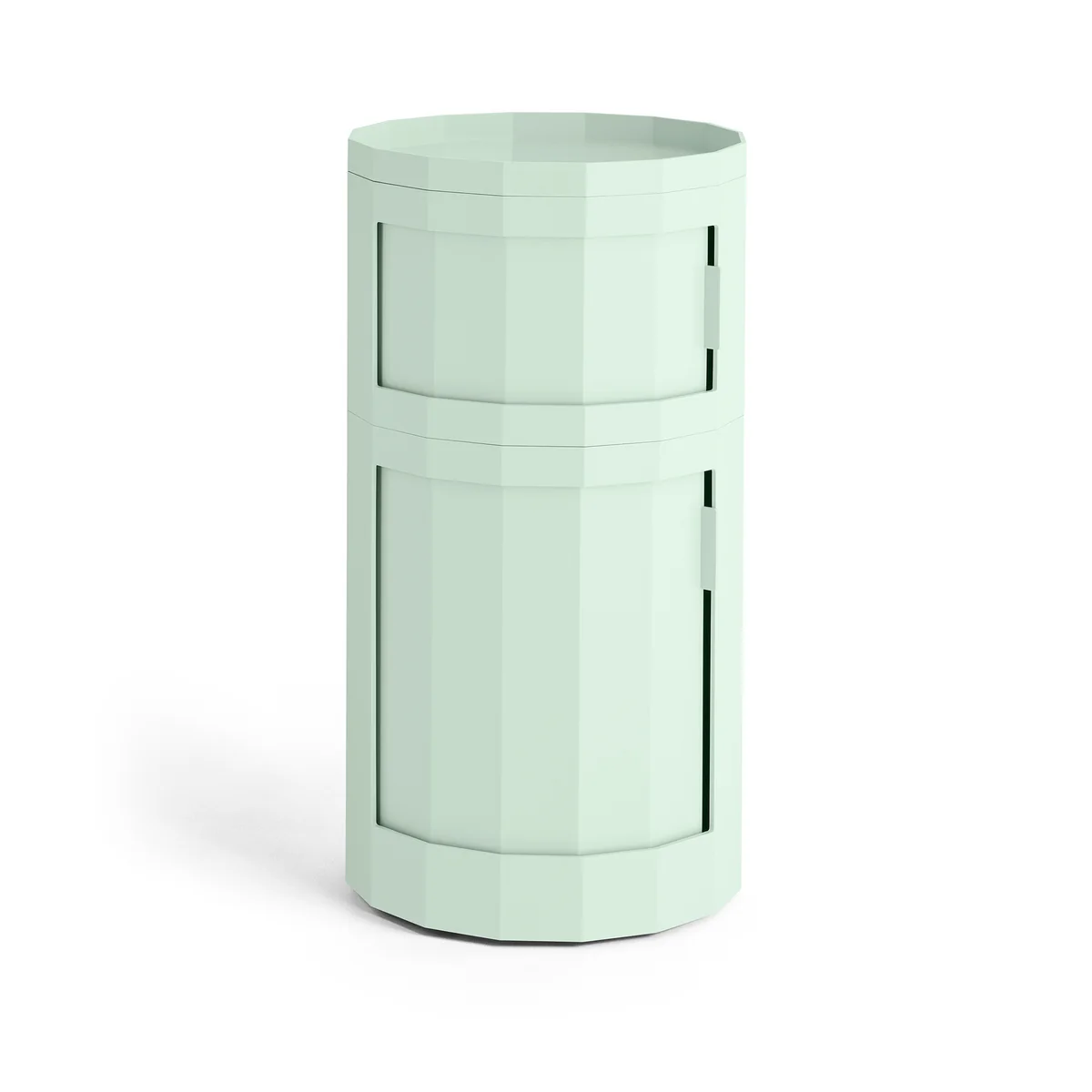 HAY - Facet Cabinet 110 mit Füßen und Rollen