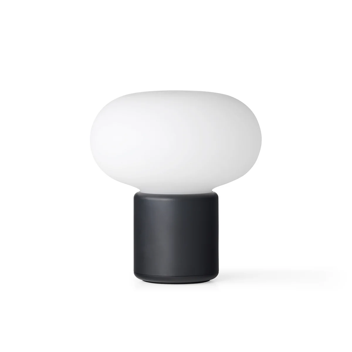 New Works - Karl-Johan Portable LED Tischleuchte mit Akku